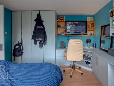 Picture 7